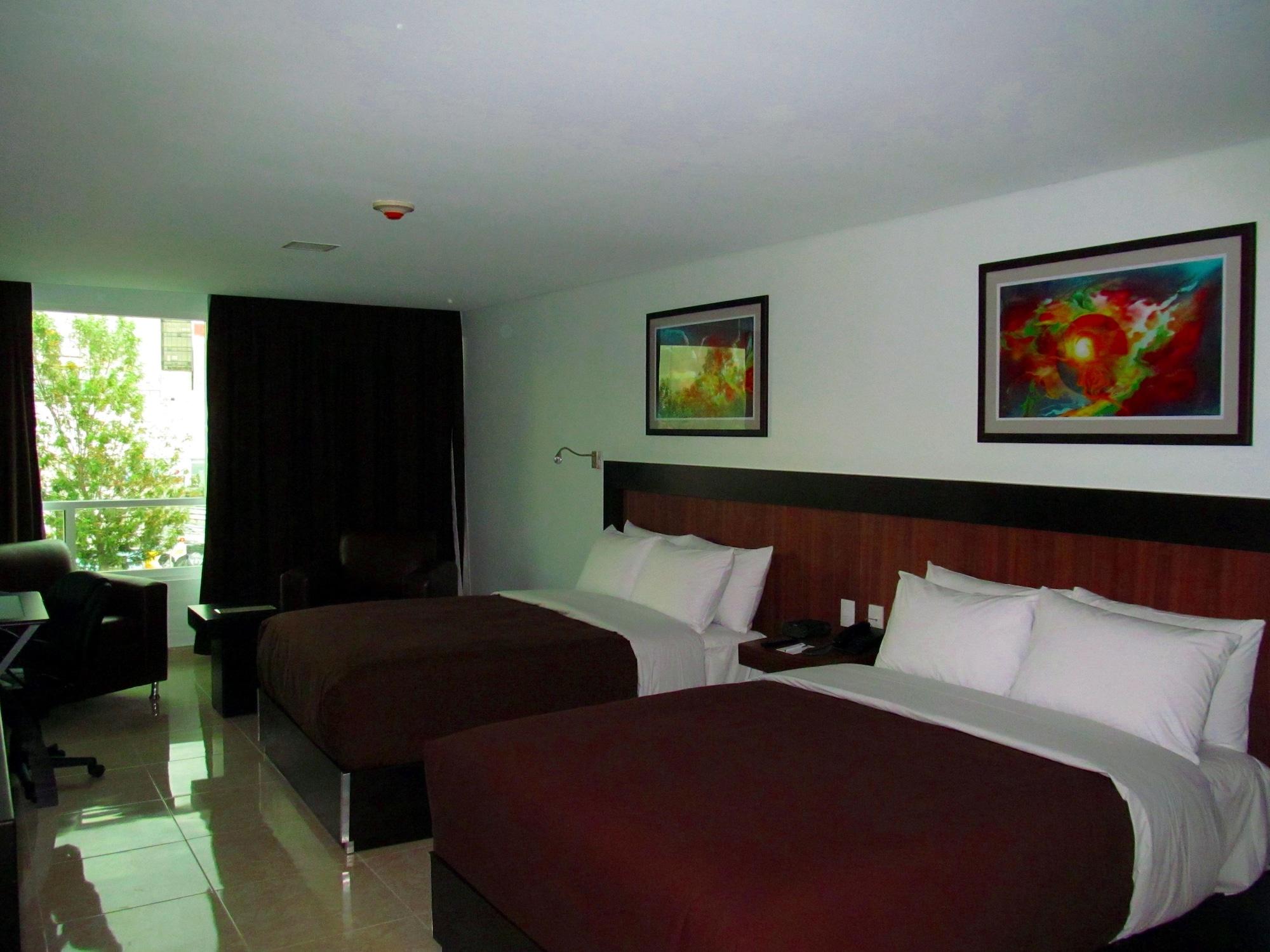 Hotel & Suites Pf Kota Meksiko Bagian luar foto
