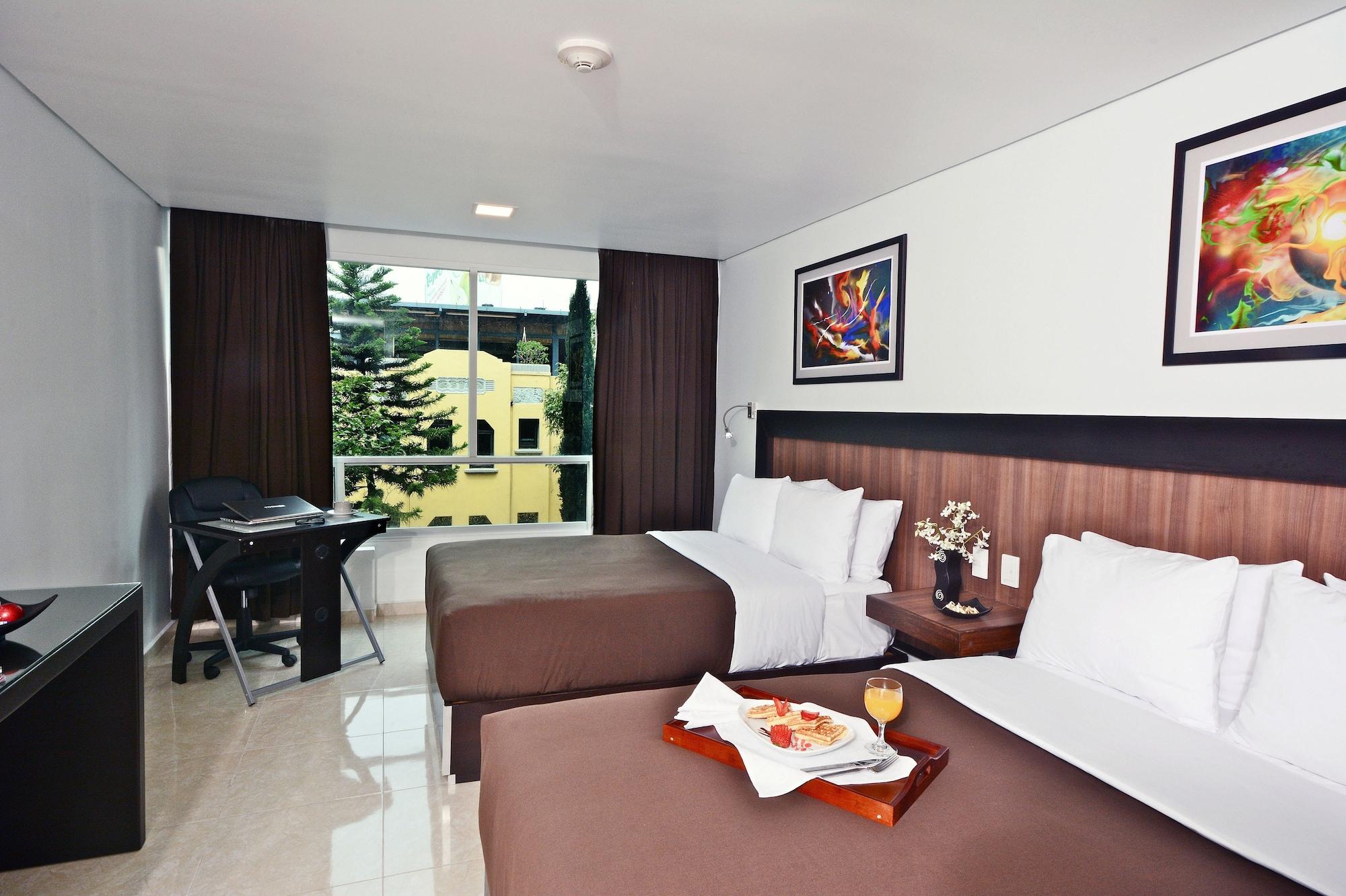 Hotel & Suites Pf Kota Meksiko Bagian luar foto