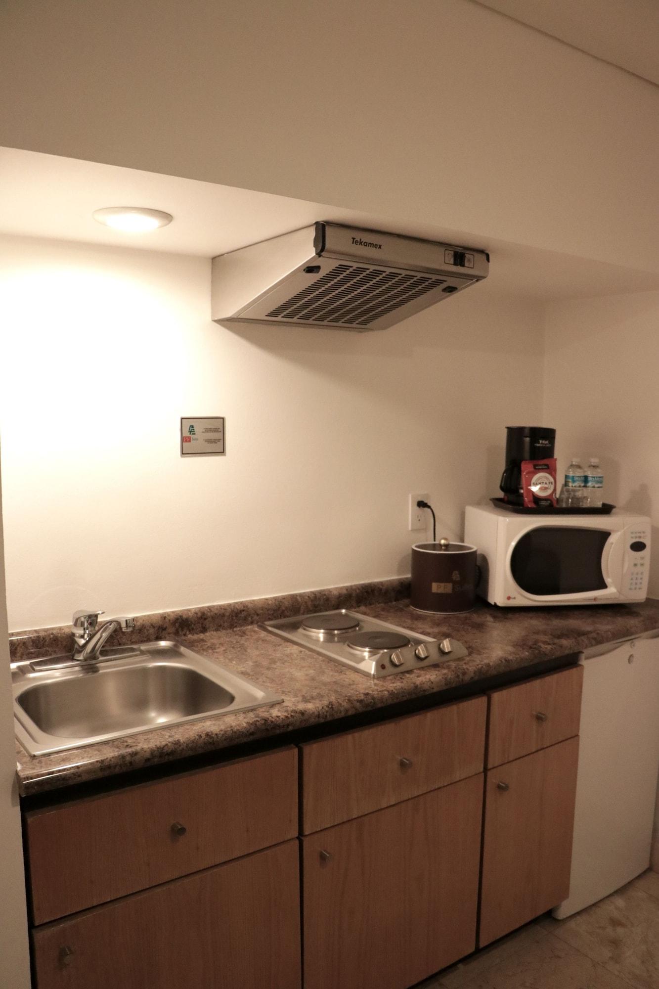 Hotel & Suites Pf Kota Meksiko Bagian luar foto