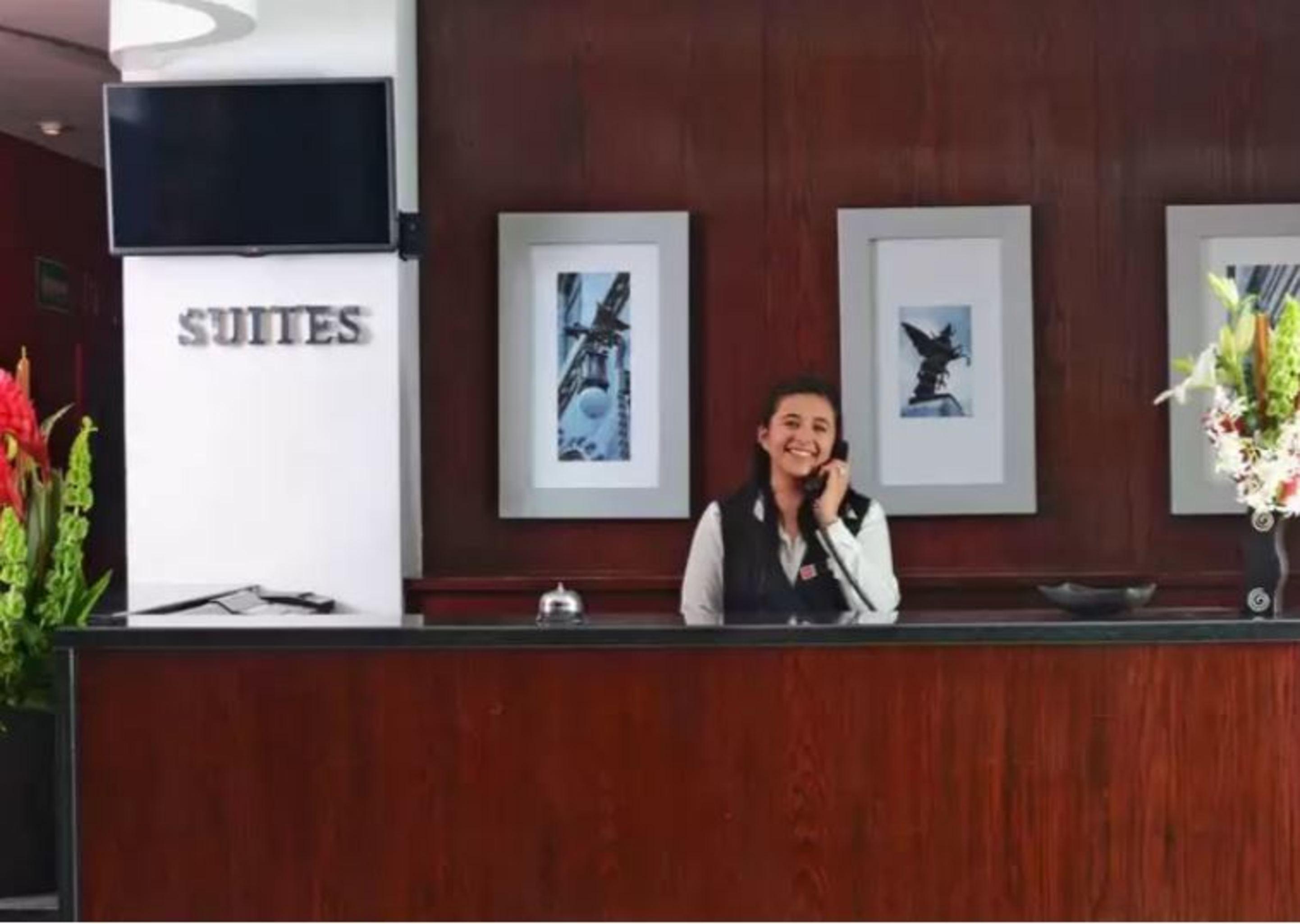 Hotel & Suites Pf Kota Meksiko Bagian luar foto