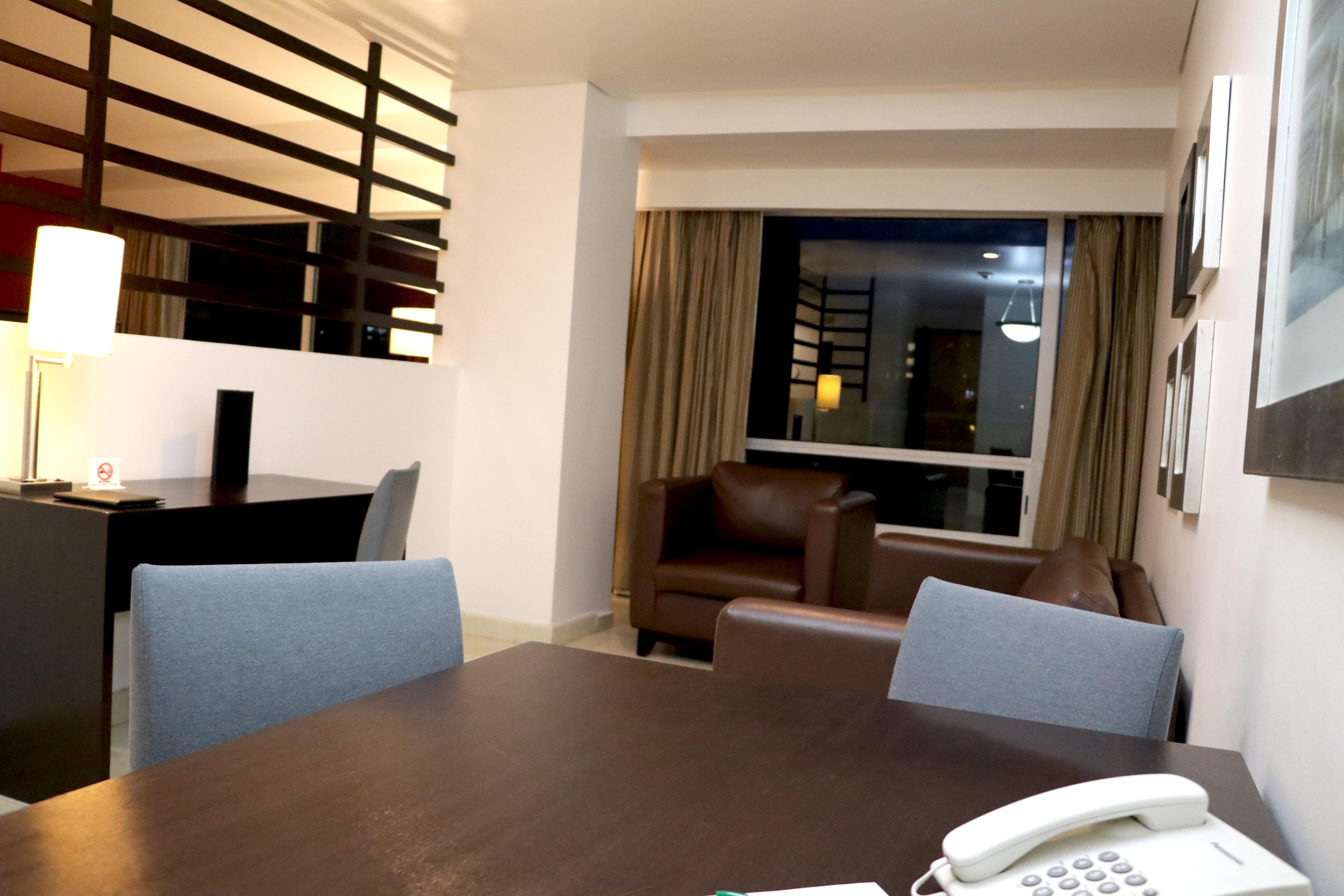 Hotel & Suites Pf Kota Meksiko Bagian luar foto