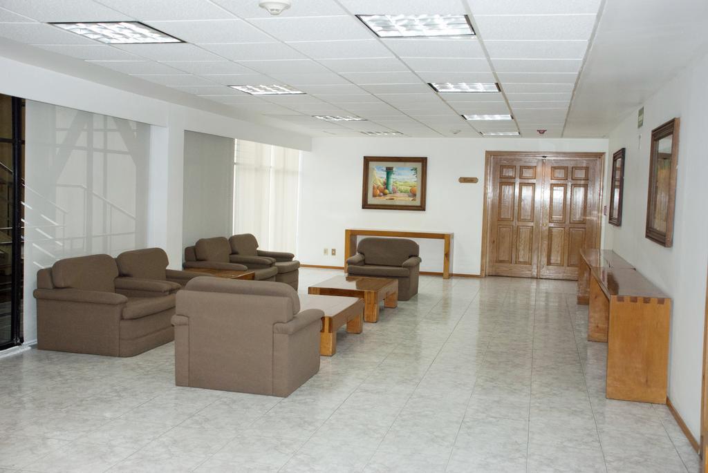 Hotel & Suites Pf Kota Meksiko Bagian luar foto