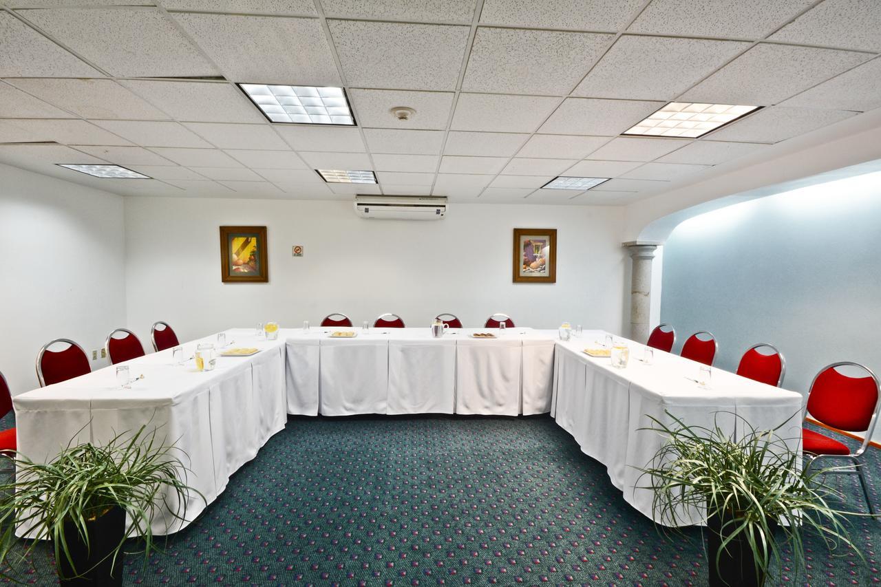 Hotel & Suites Pf Kota Meksiko Bagian luar foto